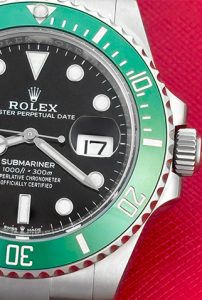RolexSubmariner Starbucks