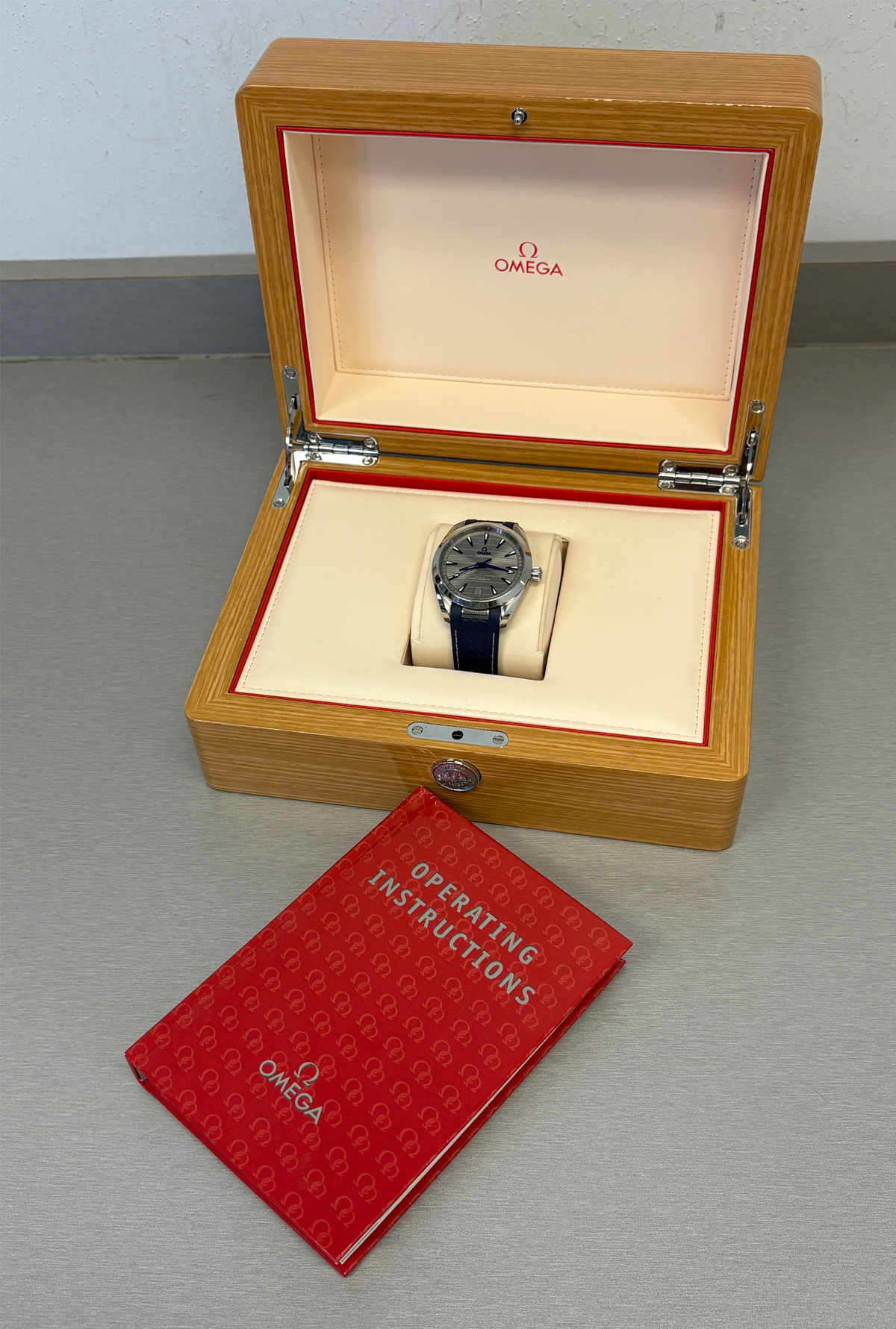 Omega Seamaster Aqua Terra Master Co-Axial Chronometer C53182 - Image 11