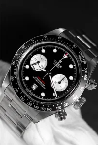 TudorBlack Bay Chronograph