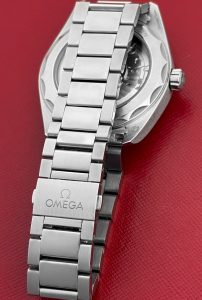 OmegaSeamaster Aqua Terra GMT World